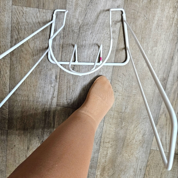 Handy Tool for Quick, Easy Application of Support Hose Stockings - Picture 7 of 14
